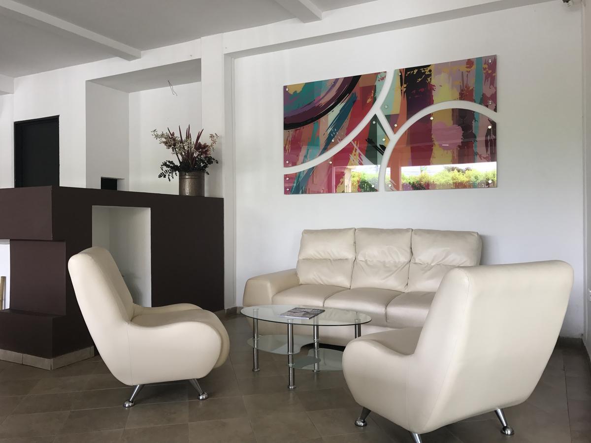 Hotel Tierra De Oro Santander de Quilichao ภายนอก รูปภาพ